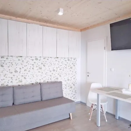 First Row To The Sea Mobilehome Apartment