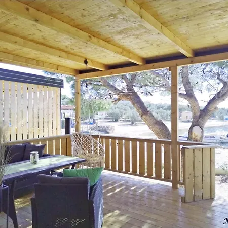 First Row To The Sea Mobilehome Apartment *